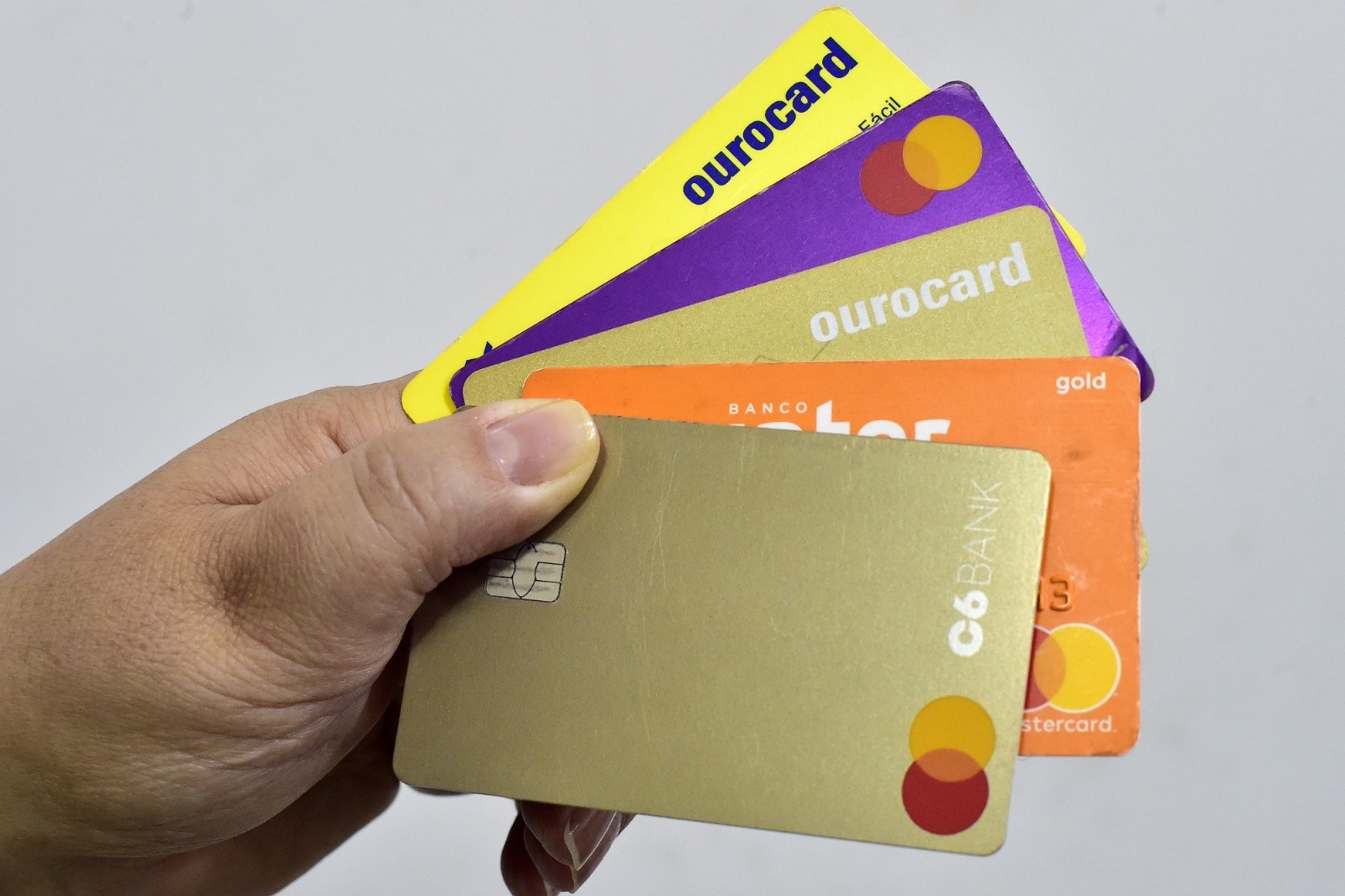 Procon alerta sobre golpe do cashback