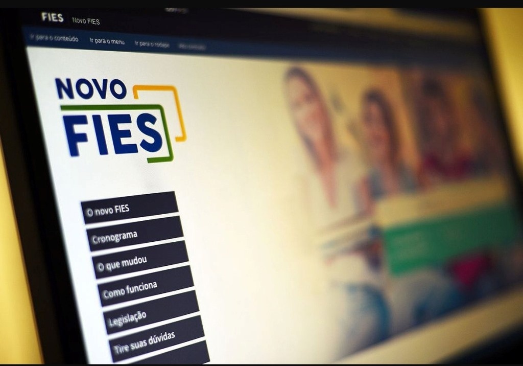 Ministério da Educação lança o Fies Social