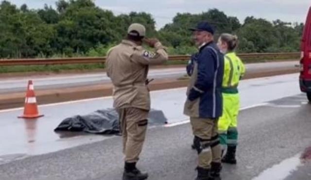 Motociclista morre em batida entre carro e moto na BR-163 em Sorriso