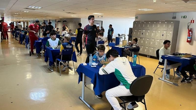 Jovem sinopense de 13 anos é campeão de seletiva estadual de xadrez