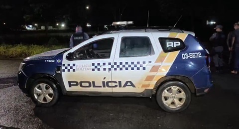 Homem agride motoboy e acaba preso com arma de fogo em Sinop