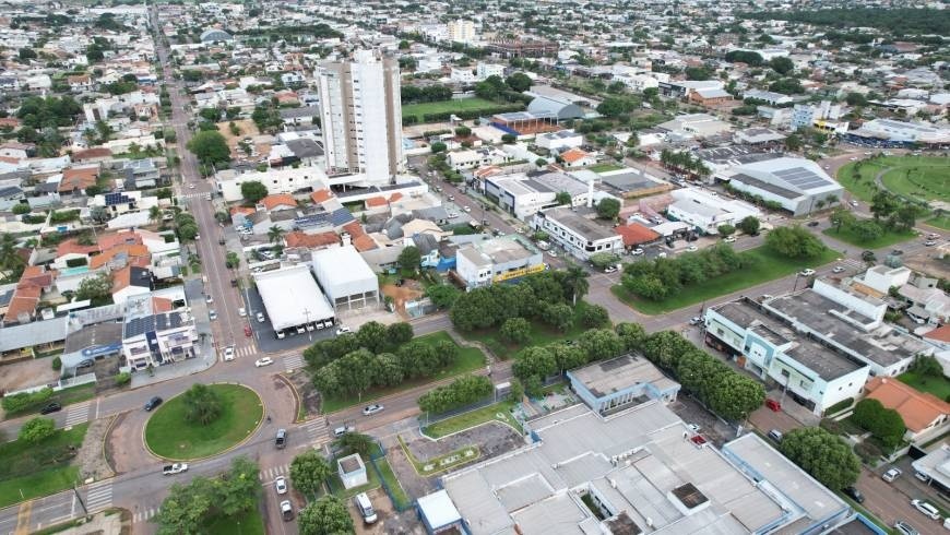 CDL e empresários são atendidos e prefeitura aumentará estacionamento na avenida das Itaubas