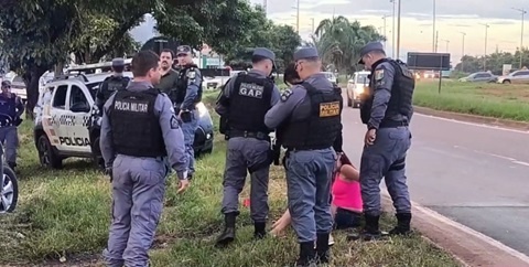PM recupera carro roubado e prende três suspeitos em Sinop