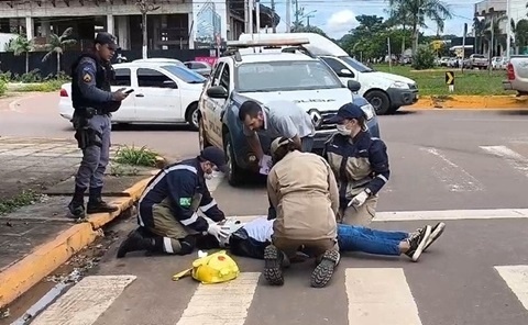 Sinop: Pick-up atinge ciclista em rotatória
