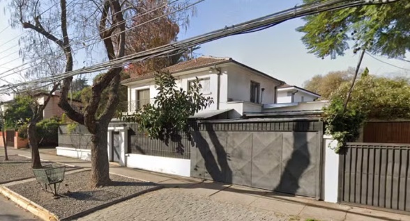 Após pacto, idosa de 80 anos guarda cadáver de amiga em maleta por 1 ano