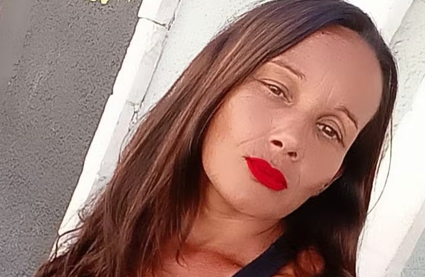 Mulher morre após cair em piscina na comemoração do próprio casamento, em Limeira (SP)