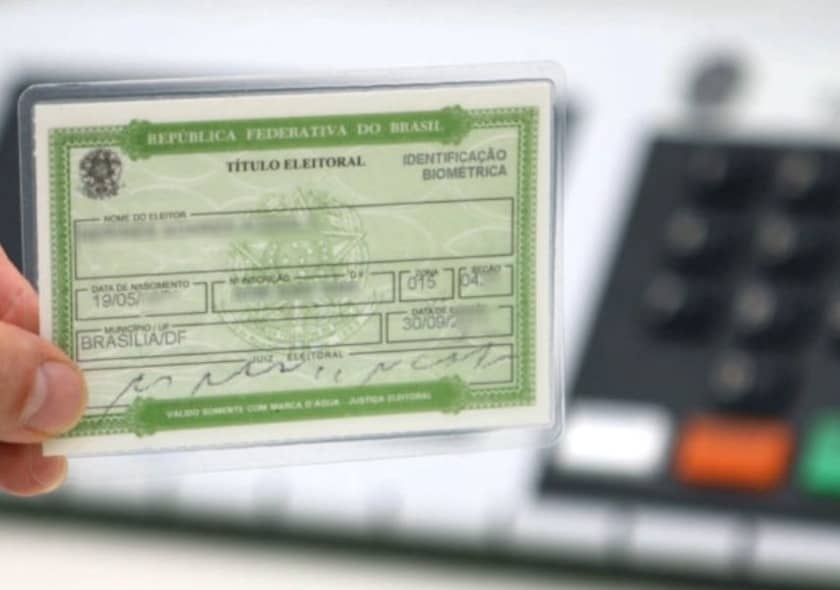 Prazo para tirar título no cartório eleitoral vai até 8 de maio