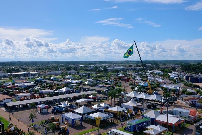 Seis palestras e a presença de Bolsonaro devem bater recorde de público na Norte Show