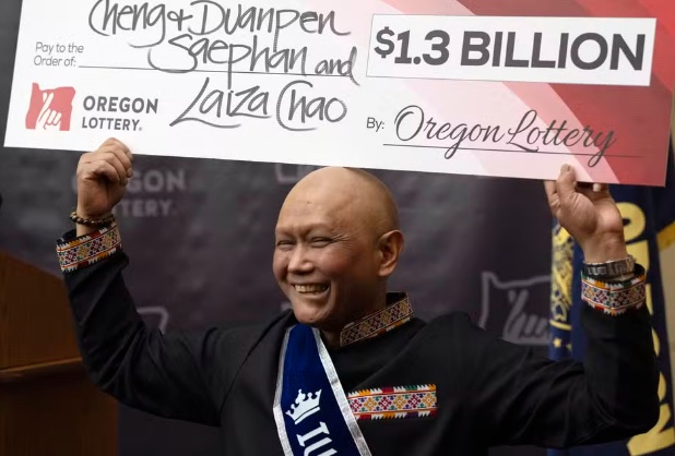 Imigrante do Laos que luta contra câncer vence R$ 6,6 bilhões em loteria nos EUA