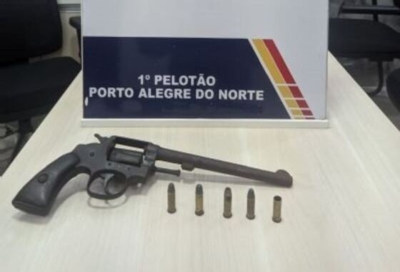 Idoso de 94 anos atira no próprio filho durante discussão