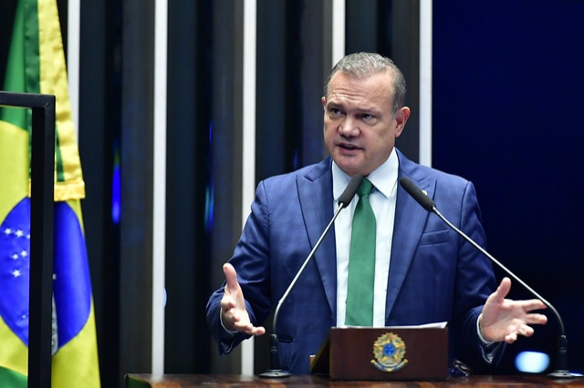 Senador Wellington Fagundes critica retorno do Dpvat e aumento de impostos