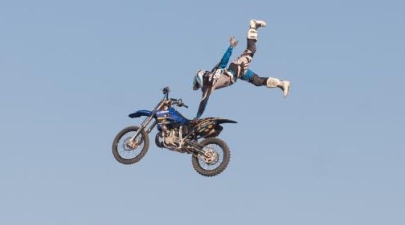 Joaninha participará da maior competição de motocross estilo livre do Brasil