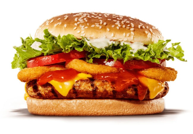 Burger King é condenado em R$ 200 mil por vender Whopper Costela sem costela