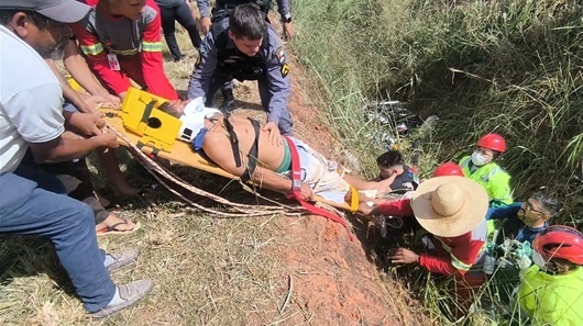Sinop: Casal fica em estado grave após cair em vala de escoamento de água