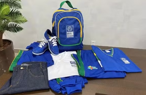 Lei que determina uso de uniforme em escolas públicas de MT é sancionada