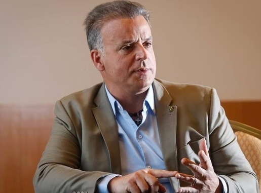 Juiz anula duas sessões da Câmara e faz voltar reforma administrativa
