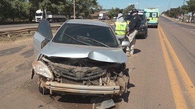 Pai leva filho convulsionado ao hospital e se envolve em grave acidente na BR-163