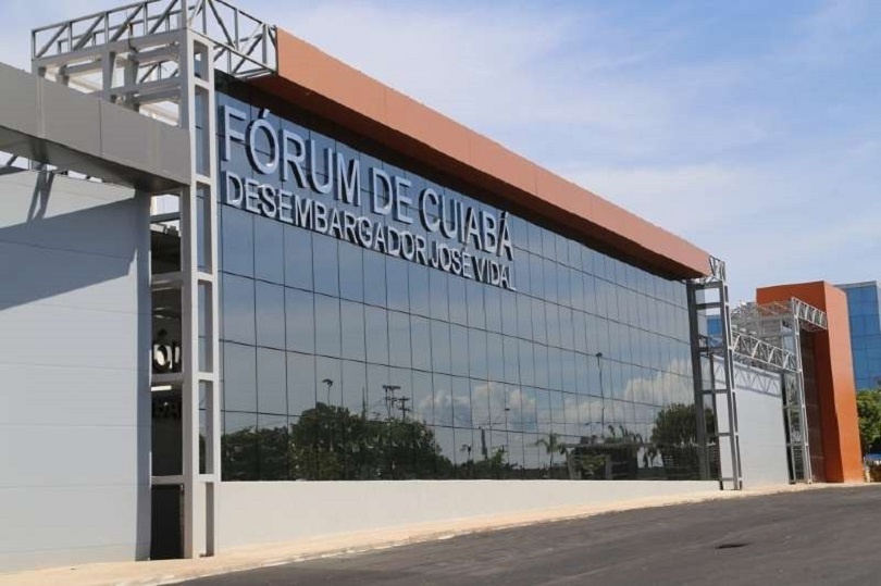 Justiça anula ação penal que teve como base interceptação telefônicas ilegais