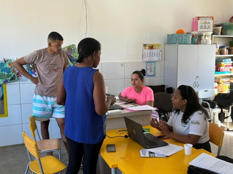 Prefeitura leva serviços para moradores do Alto da Glória em mutirão itinerante