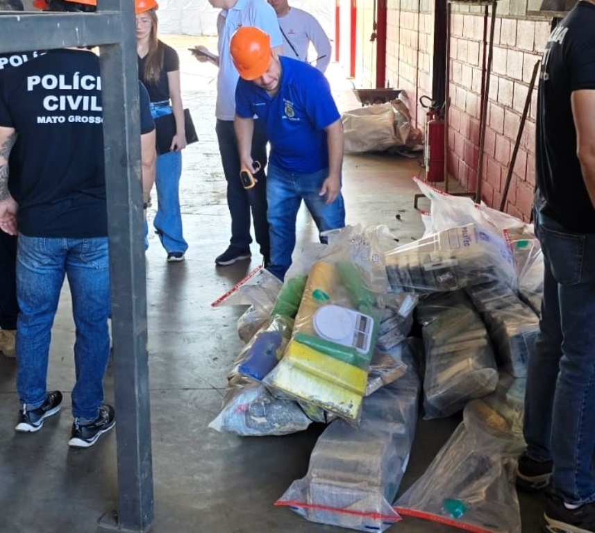 Polícia Civil incinera duas toneladas de drogas apreendidas pelas forças de segurança neste ano