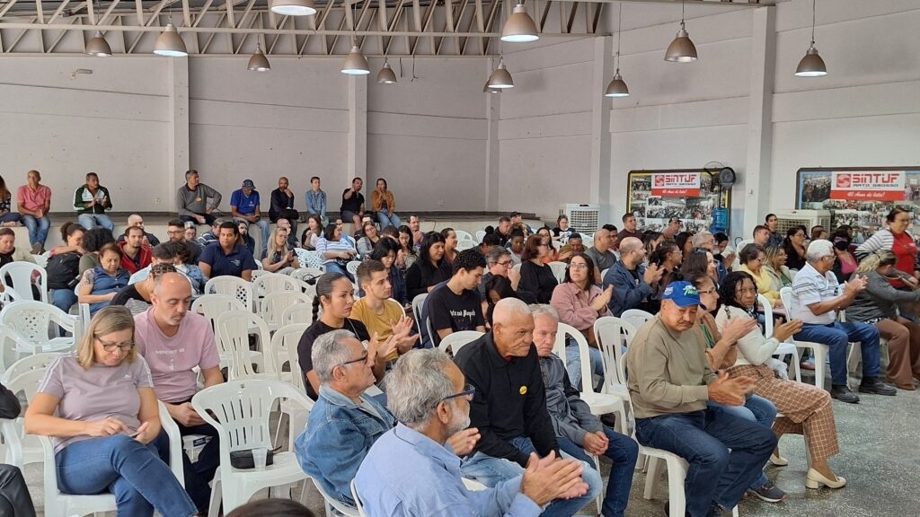 Técnicos da UFMT aceitam acordo e dão fim à greve
