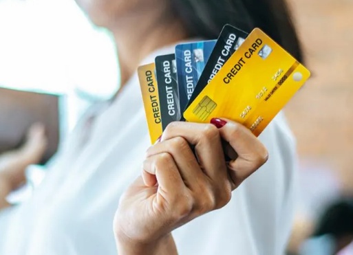 Mudanças no cartão de crédito começam a valer hoje; veja seus novos direitos