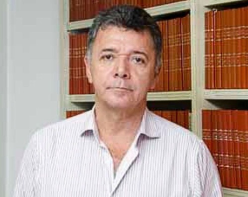 Ex-presidente da OAB-MT é baleado em frente a escritório em Cuiabá