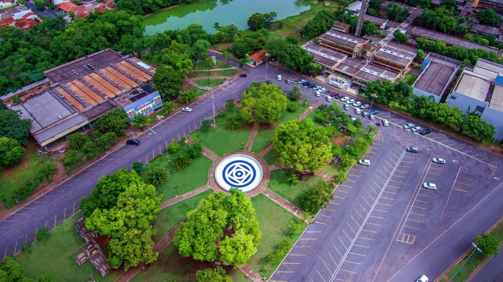 UFMT abre concurso para professores com salário de R$ 11 mil