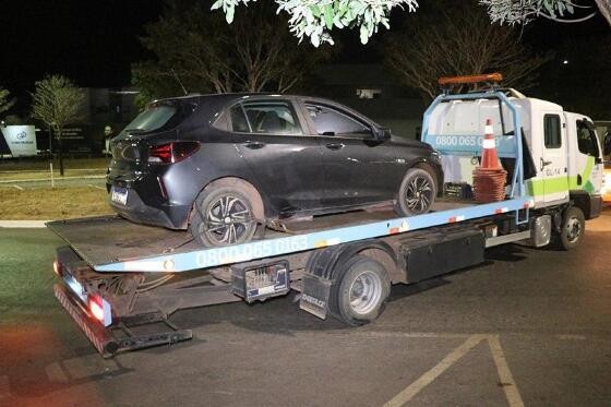 Homem tenta perseguir ladrões, mas acaba baleado na perna pelos bandidos em Sinop