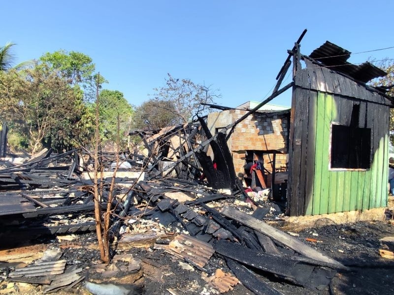Bebê de um ano morre após incêndio em residência em Mato Grosso