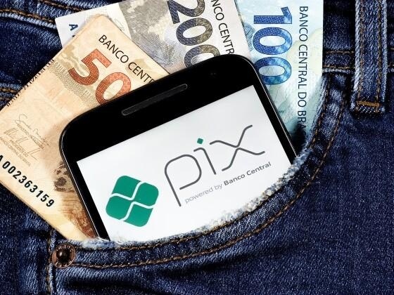 Banco Central anuncia mudanças no funcionamento do Pix no celular