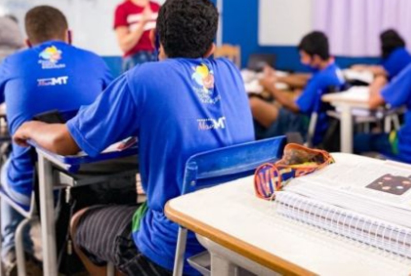 Professores de MT e MS recebem os maiores salários no Brasil