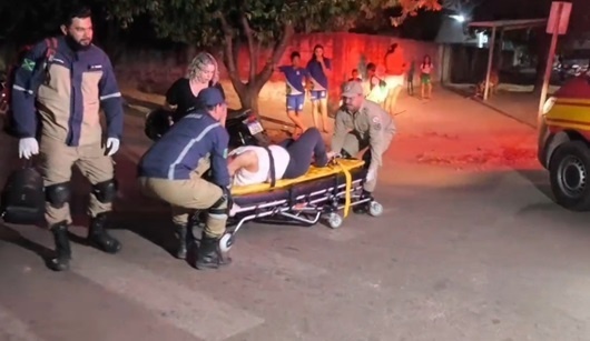 Motociclista sofre ferimento no pé após desviar de ciclista em Sinop