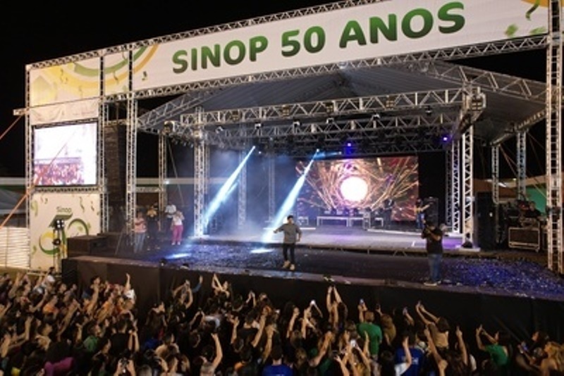 Zé Felipe, Flor Ribeirinha e  artistas locais se apresentam hoje no Estádio Municipal