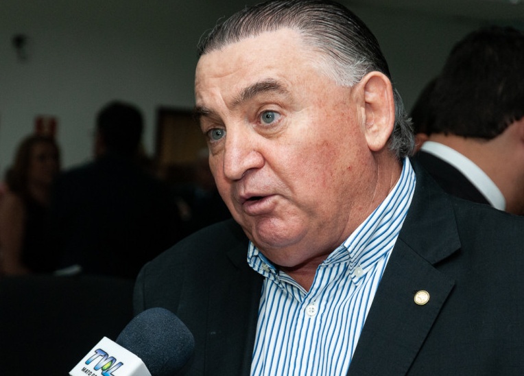 Deputado faz acordo com o MPE e pode se livrar de oito ações