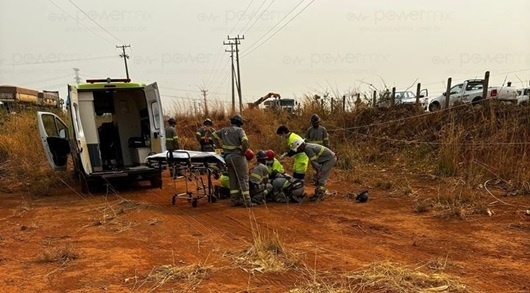Três trabalhadores sofrem descarga elétrica em fio de alta tensão na BR-163 em Nova Mutum