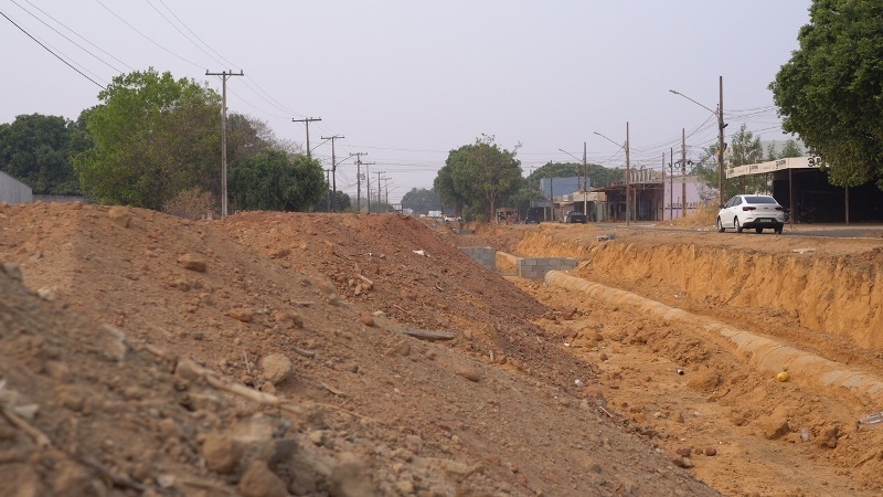 Obras de pavimentação em 14 pontos já iniciaram; confira os locais que serão asfaltados