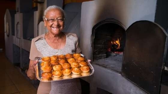 Bolo de arroz de Dona Eulália é destaque na Folha de S.Paulo