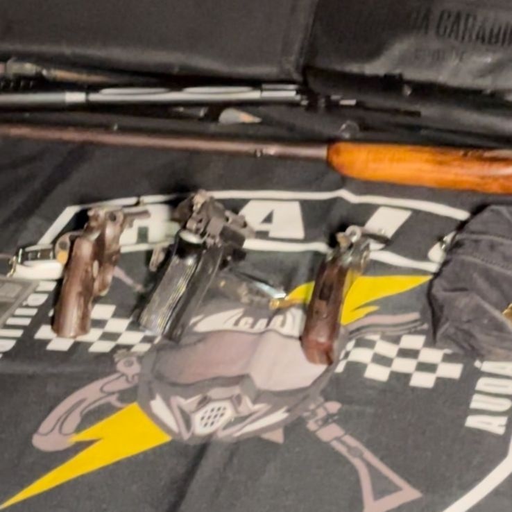 PM prende suspeitos de furtos em propriedades rurais, apreende armas e recupera produtos em Sinop