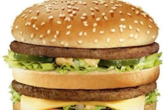 Bactéria em hambúrguer do McDonald's mata uma pessoa e adoece 49 nos EUA; empresa suspende vendas
