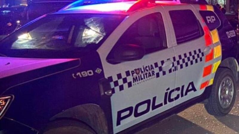 Médico é preso acusado de espancar e ameaçar matar a esposa em Cuiabá