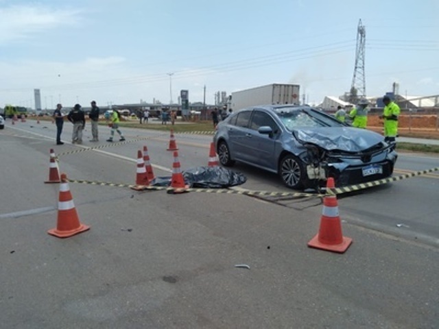Sinop: Mulher morre na BR-163 depois de ser atingida por carro
