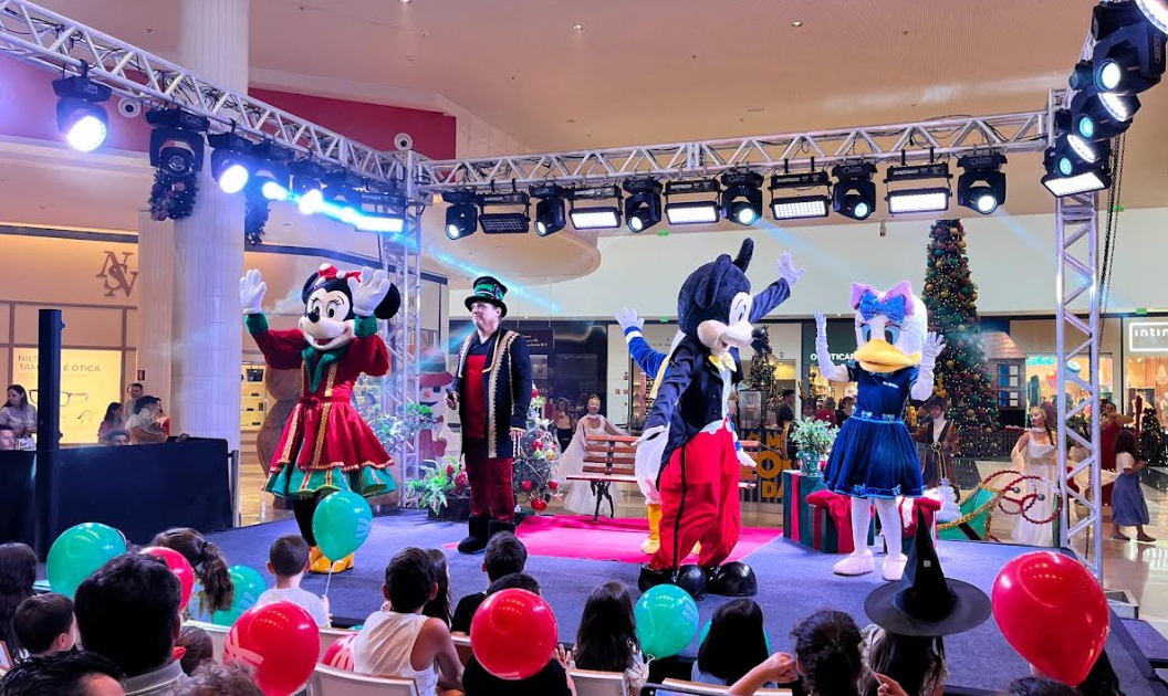 Decorações natalinas do Shopping Sinop serão inauguradas com espetáculos infantis