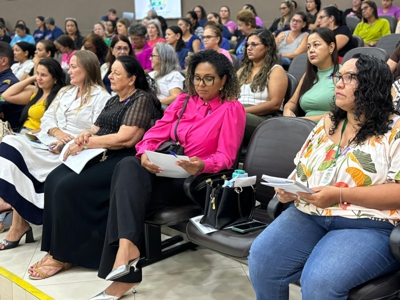 V Fórum Municipal da Mulher reúne mais de 200 participantes e discute tema 'A Sinop que as Mulheres Querem'