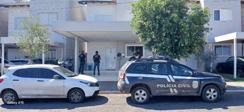Empresária, médico e ex-policial federal são alvos de operação por esquema de pirâmide financeira