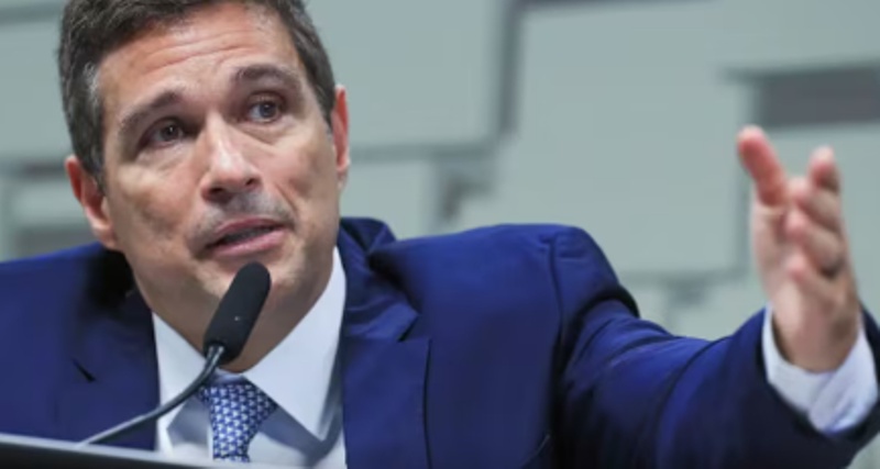 Pix terá em breve funcionalidade de rastreio e bloqueio de valores, diz Campos Neto