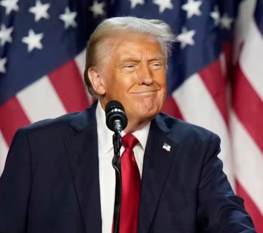 Efeito Trump: dólar dispara, juros futuros dos EUA avançam e bitcoin bate recorde após eleições