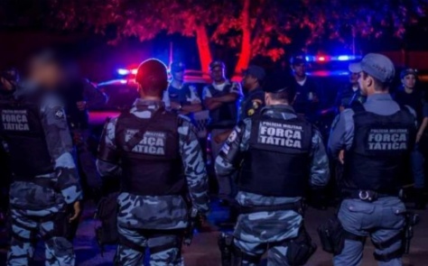 Operação da Força Tática resulta em morte de três suspeitos e apreensão de armas