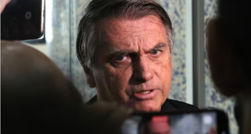 Polícia Federal decide indiciar Bolsonaro e outros 36 por tentativa de golpe de Estado