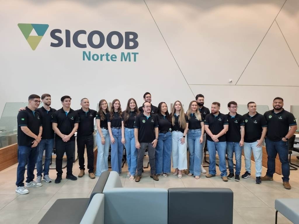 Sicoob comemora aniversário da Agência Ênio Pipino